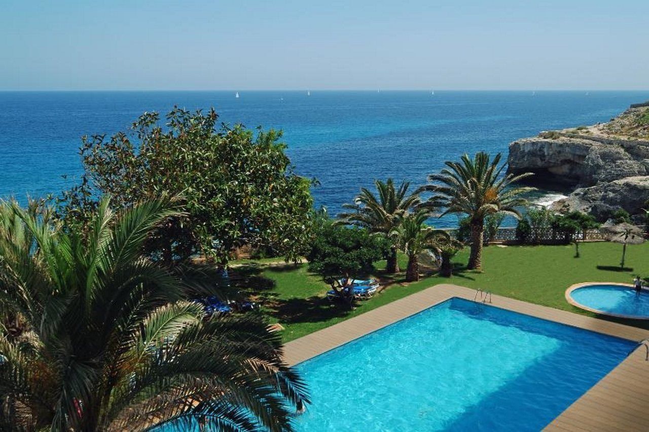 Alua Calas De Mallorca Resort Extérieur photo